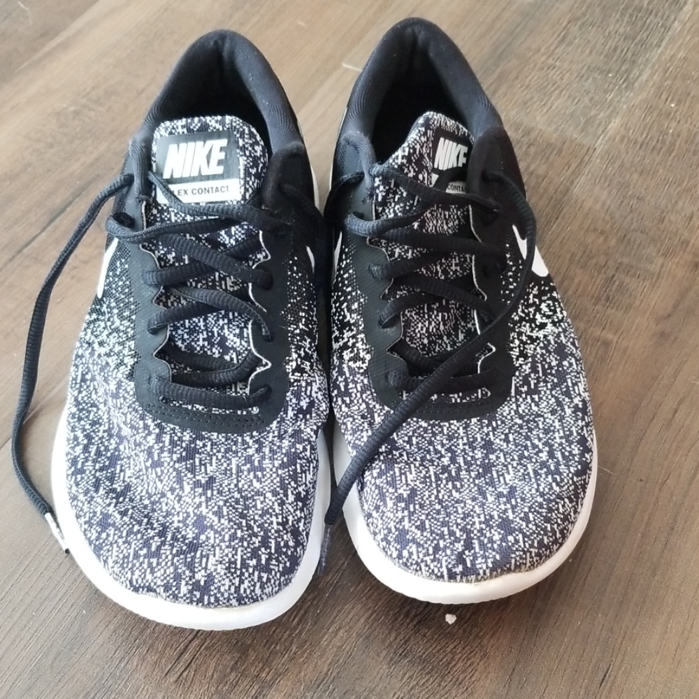 Womens Nike Flex Contact